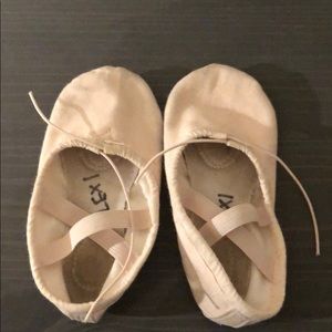 Ballet shoes